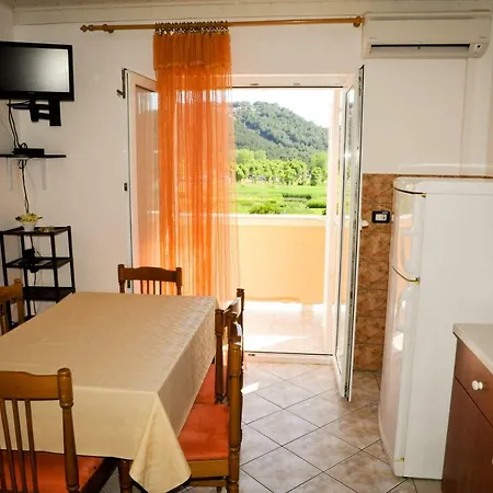 Apartment Benko-lopar *
