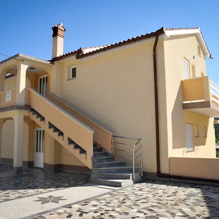 Apartment Benko-lopar *